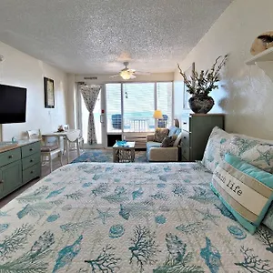 pirates-cove-condo-unit-117.thedaytonabeachhotels.com/